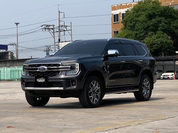 FORD EVEREST 2.0 BI-TURBO TITANIUM+ 10AT 2WD