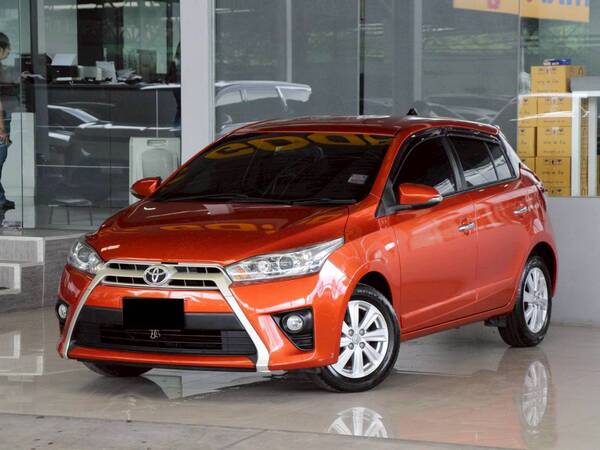 TOYOTA YARIS 1.2 G