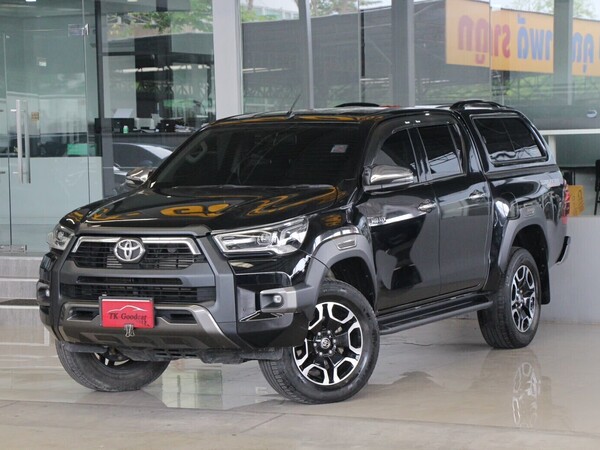 TOYOTA HILUX REVO 2.4 DOUBLE CAB PRERUNNER MID PICKUP