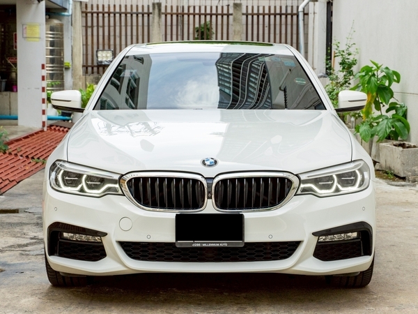 BMW 530E M SPORT G30