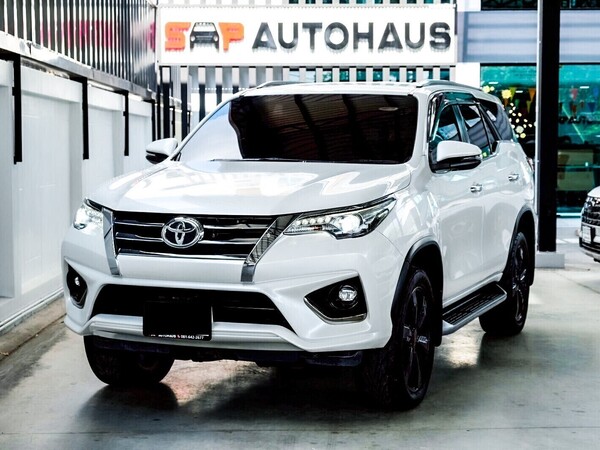 TOYOTA FORTUNER 2.8 TRD SPORTIVO 4WD
