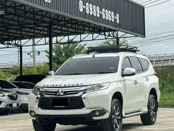 MITSUBISHI PAJERO SPORT 2.4 GT