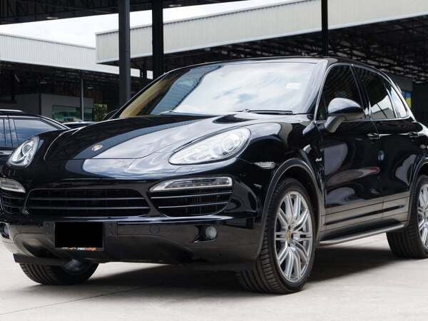 PORSCHE CAYENNE DIESEL 3.0