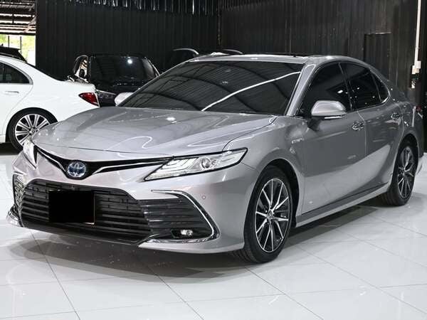 TOYOTA CAMRY 2.5 HEV PREMIUM LUXURY E-CVT