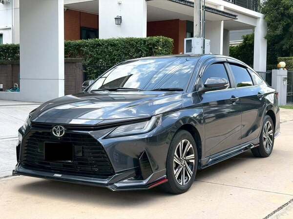 TOYOTA YARIS ATIV 1.2 PREMIUM