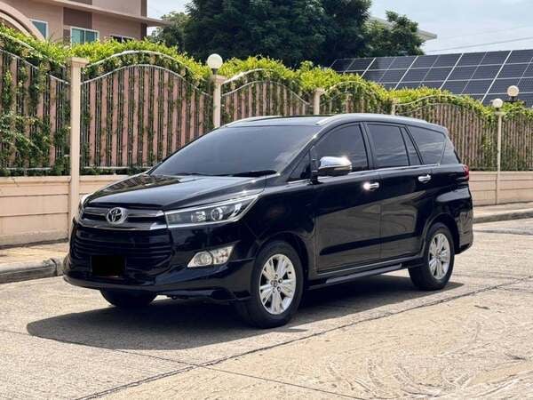 TOYOTA INNOVA CRYSTA 2.8 V ปี 2018