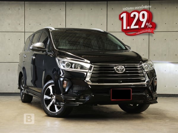 TOYOTA INNOVA 2.8 (ปี 16-22) CRYSTA PREMIUM WAGON AT