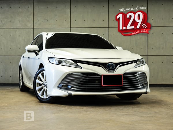 TOYOTA CAMRY 2.5 (ปี 18-24) HYBRID PREMIUM SEDAN AT