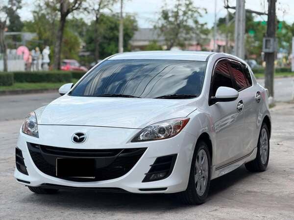 MAZDA  3 1.6 SEDAN