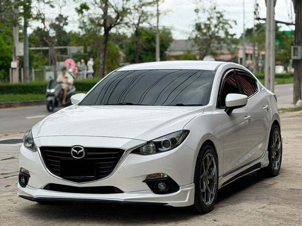 MAZDA 3 HATCHBACK 2.0