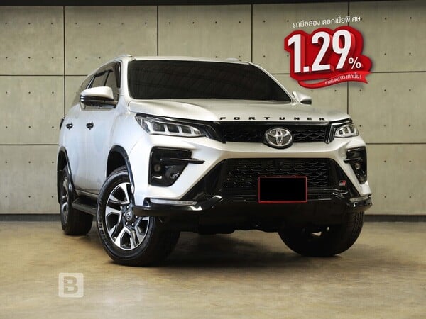 TOYOTA FORTUNER 2.4 (ปี 15-25) LEADER V SUV AT