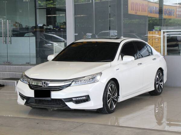 HONDA ACCORD 2.0 HYBRID TECH