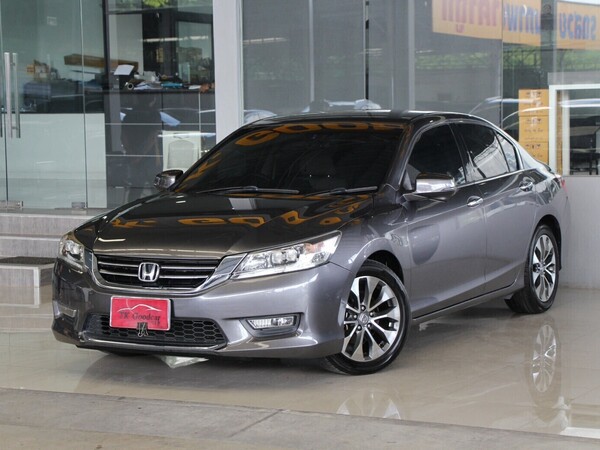 HONDA ACCORD 2.4 EL SEDAN