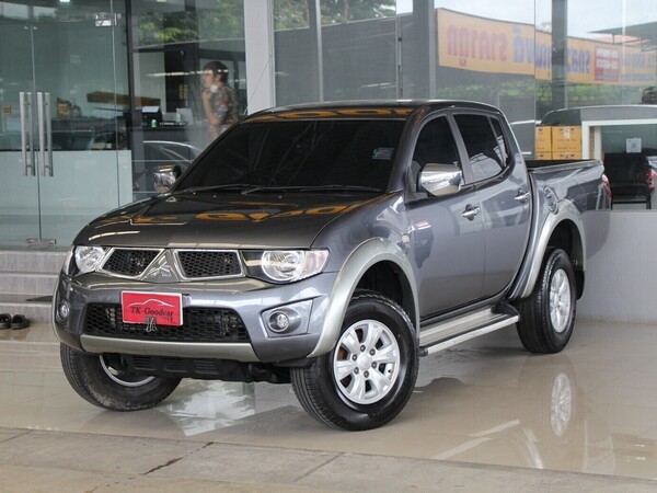 MITSHUBISHI TRITON 2.5 DOUBLE CAB GLS