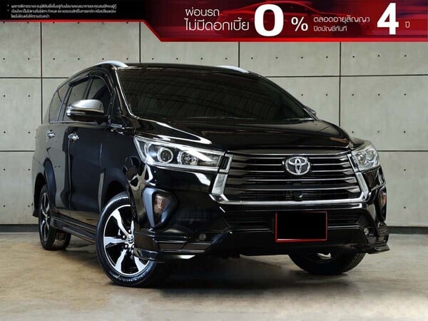 TOYOTA INNOVA 2.8 (ปี 16-22) CRYSTA PREMIUM WAGON AT