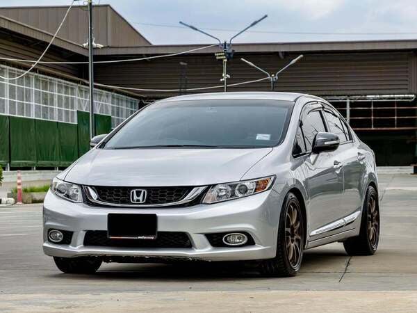 HONDA CIVIC FB 2.0 NAVI AT
