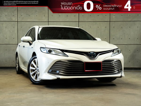 TOYOTA CAMRY 2.5 (ปี 18-24) HYBRID PREMIUM SEDAN AT